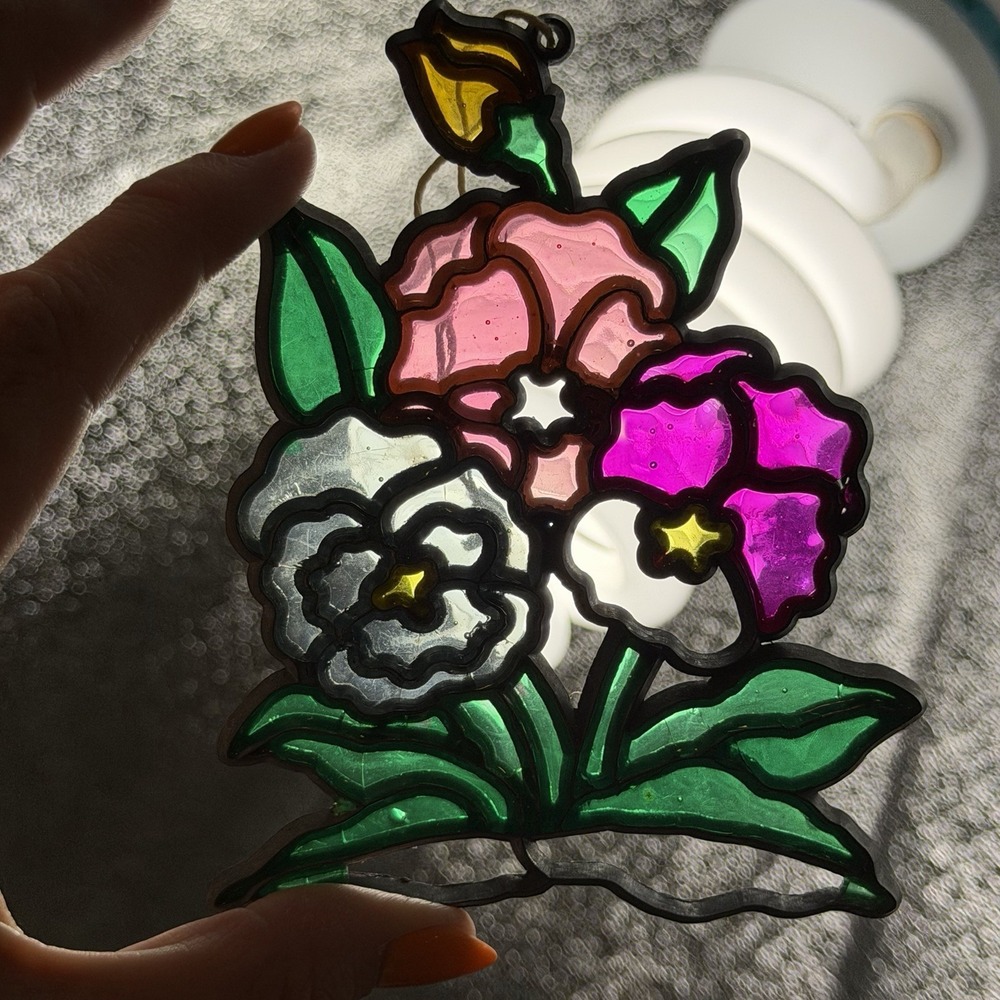 Vintage‎ Flowers Suncatcher Sun Catcher Enamel & Metal Window Decor Ornament